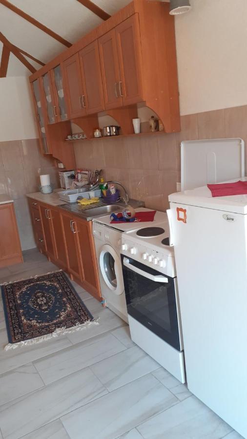 Апартаменты Apartman Panorama Яйце Экстерьер фото